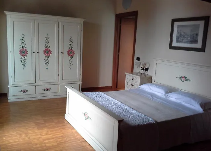 Le Stanze Sul Po Bed & Breakfast