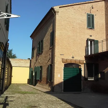 Le Stanze Sul Po Bed & Breakfast *